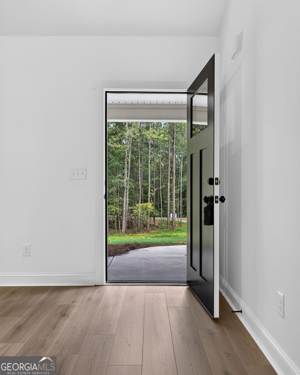 291 Russellville Road Forsyth, GA 31029 - Photo 6 of 39 Gallery Image 6