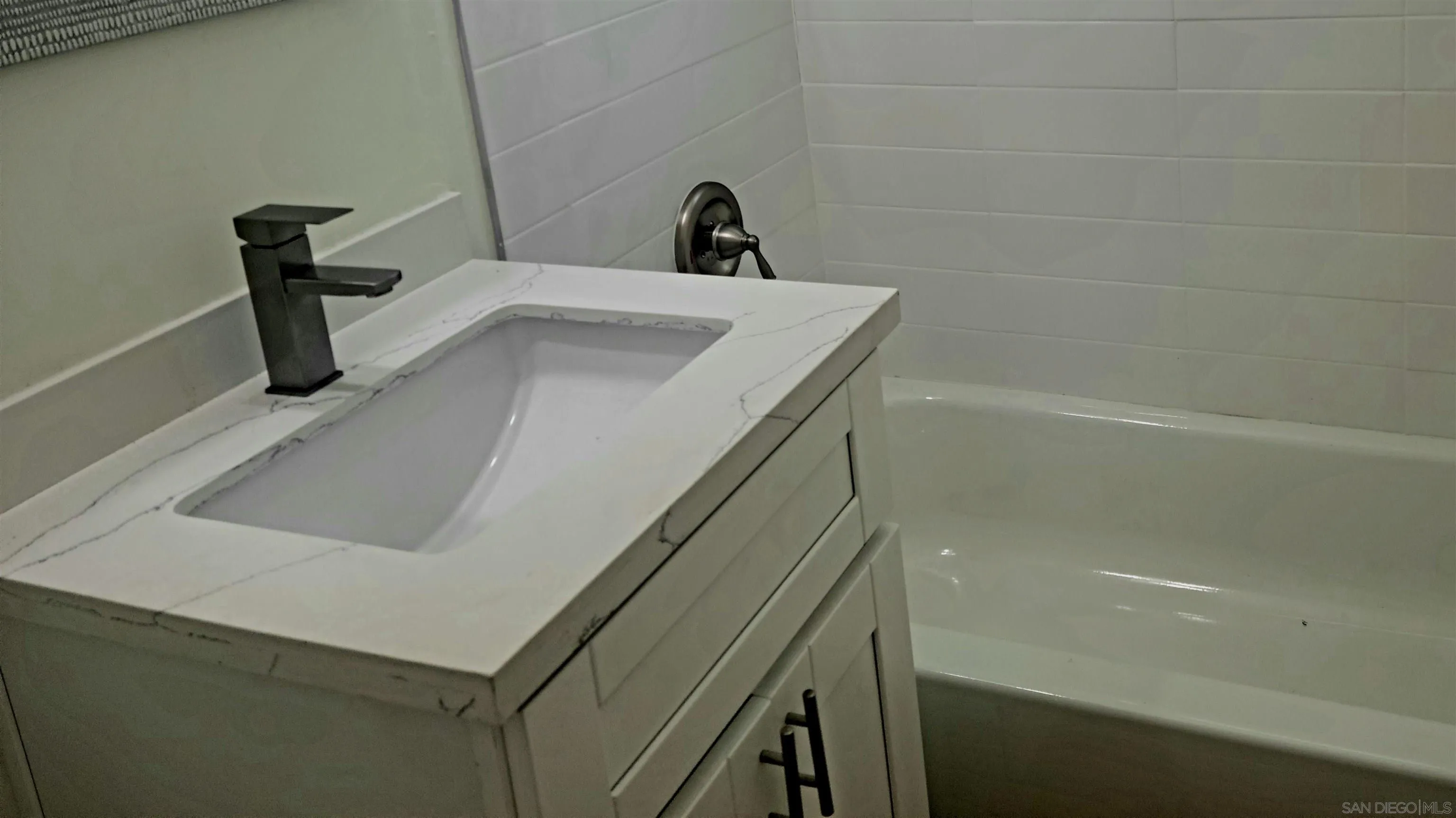 2803-2805 Central Ave Spring Valley Spring Valley, CA 91977 - Photo 6 of 14 Gallery Image 6