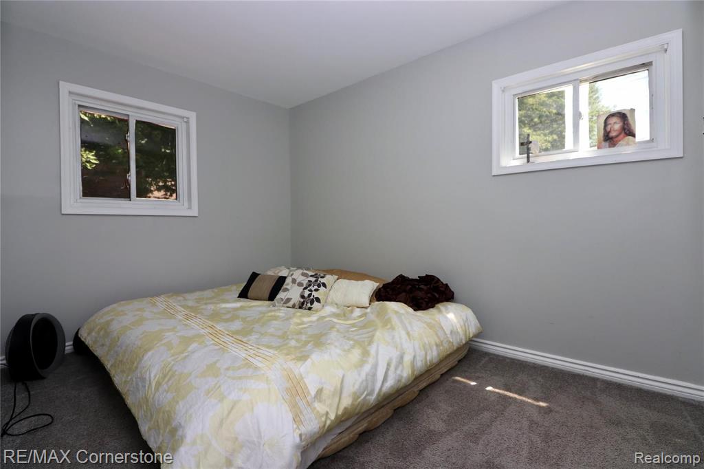 22345 Wick Road Taylor, MI 48180 - Photo 13 of 19
