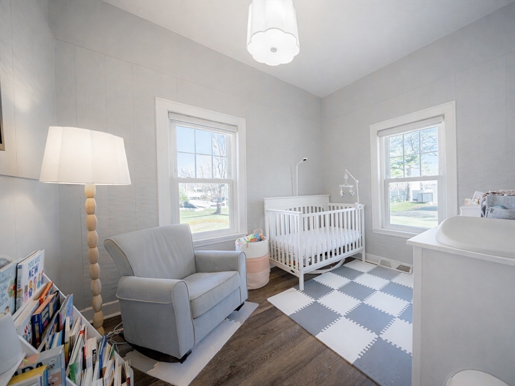 10 Guild Road Saugus, MA 01906 - Photo 20 of 32 a living room with furniture and a window