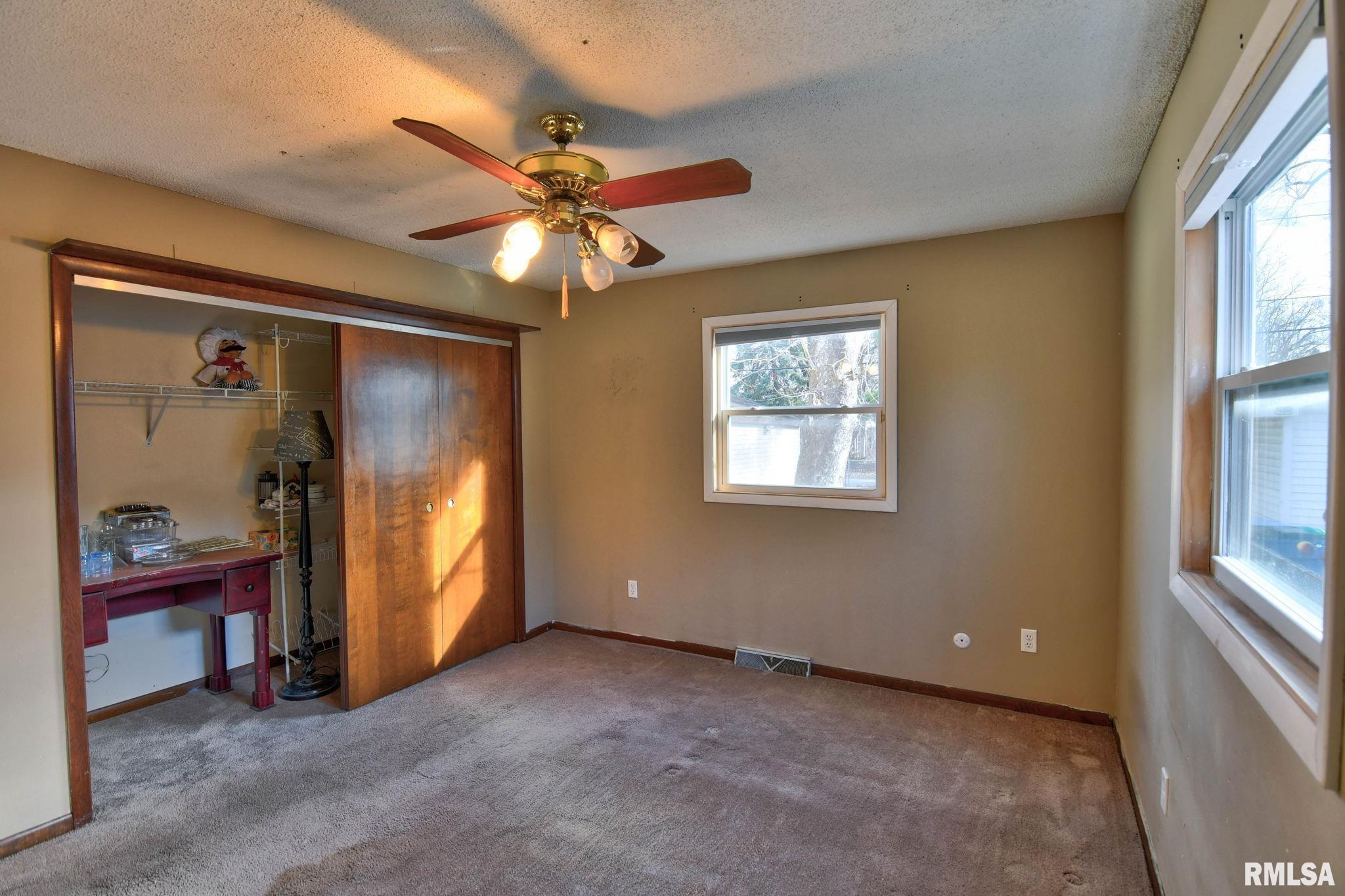 1908 North 19th Street Springfield, IL 62702 - Photo 17 of 42