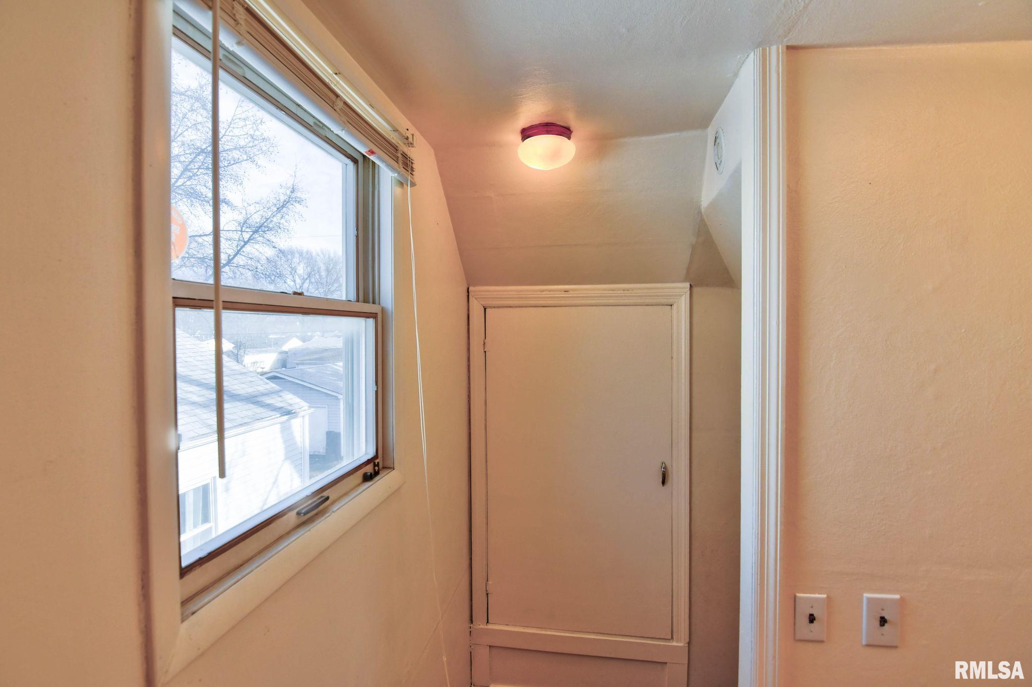 1908 North 19th Street Springfield, IL 62702 - Photo 35 of 42