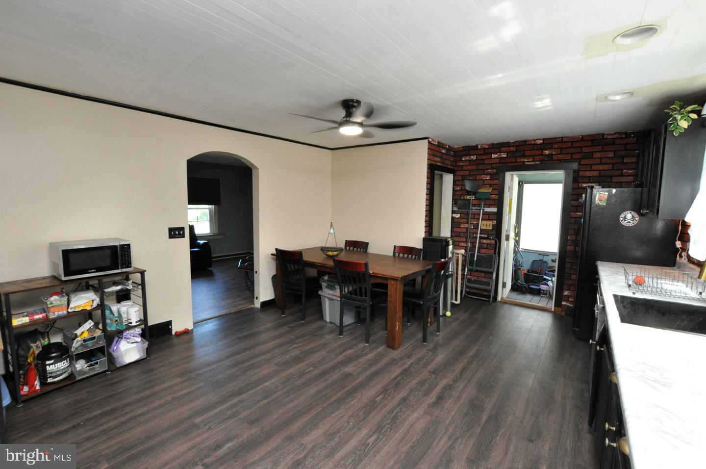 711 Filbert Street Palmyra, NJ 08065 - Photo 8 of 22 EAT IN KITCHEN WITH VIEW TO COVERED BACK PORCH