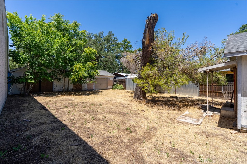 1615 Riverside Avenue Paso Robles, CA 93446 - Photo 4 of 14