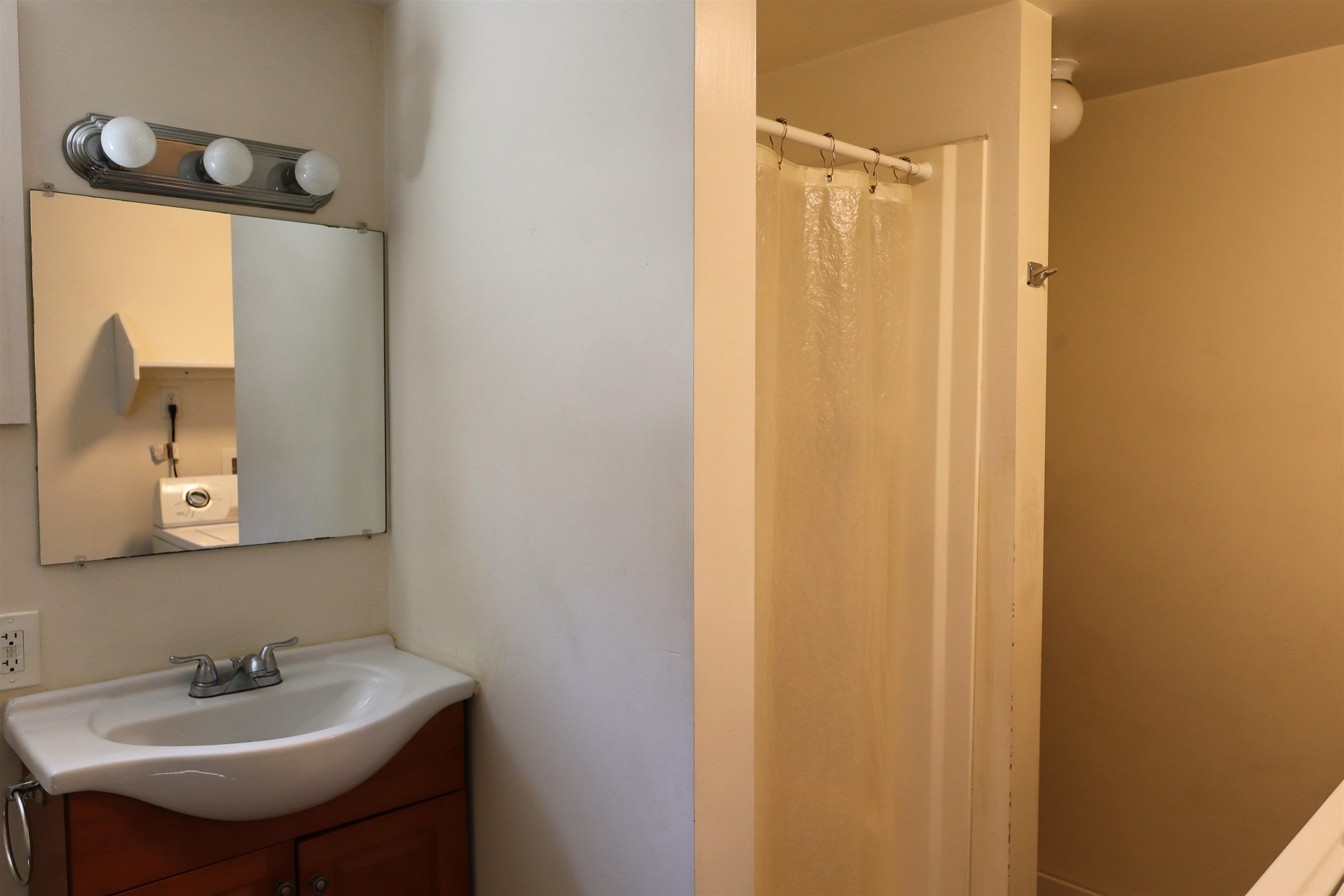 11 First Street Barre, VT 05641 - Photo 14 of 28