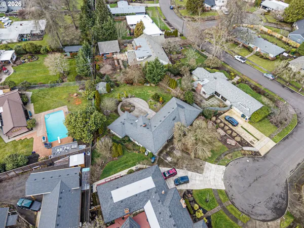 $599,000 | 280 Regal Court, Eugene, OR 97401