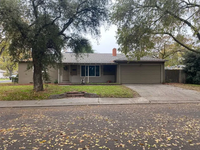 $395,000 | 1602 Del Monte Avenue, Modesto, CA 95350