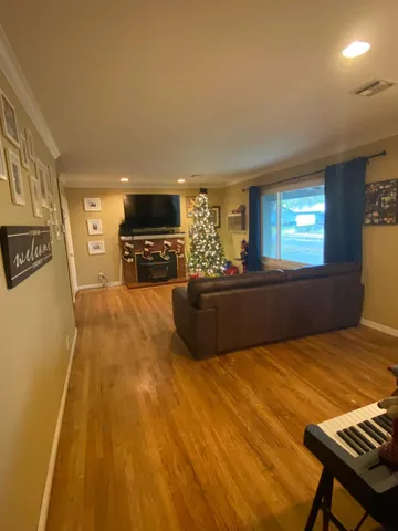 $395,000 | 1602 Del Monte Avenue, Modesto, CA 95350