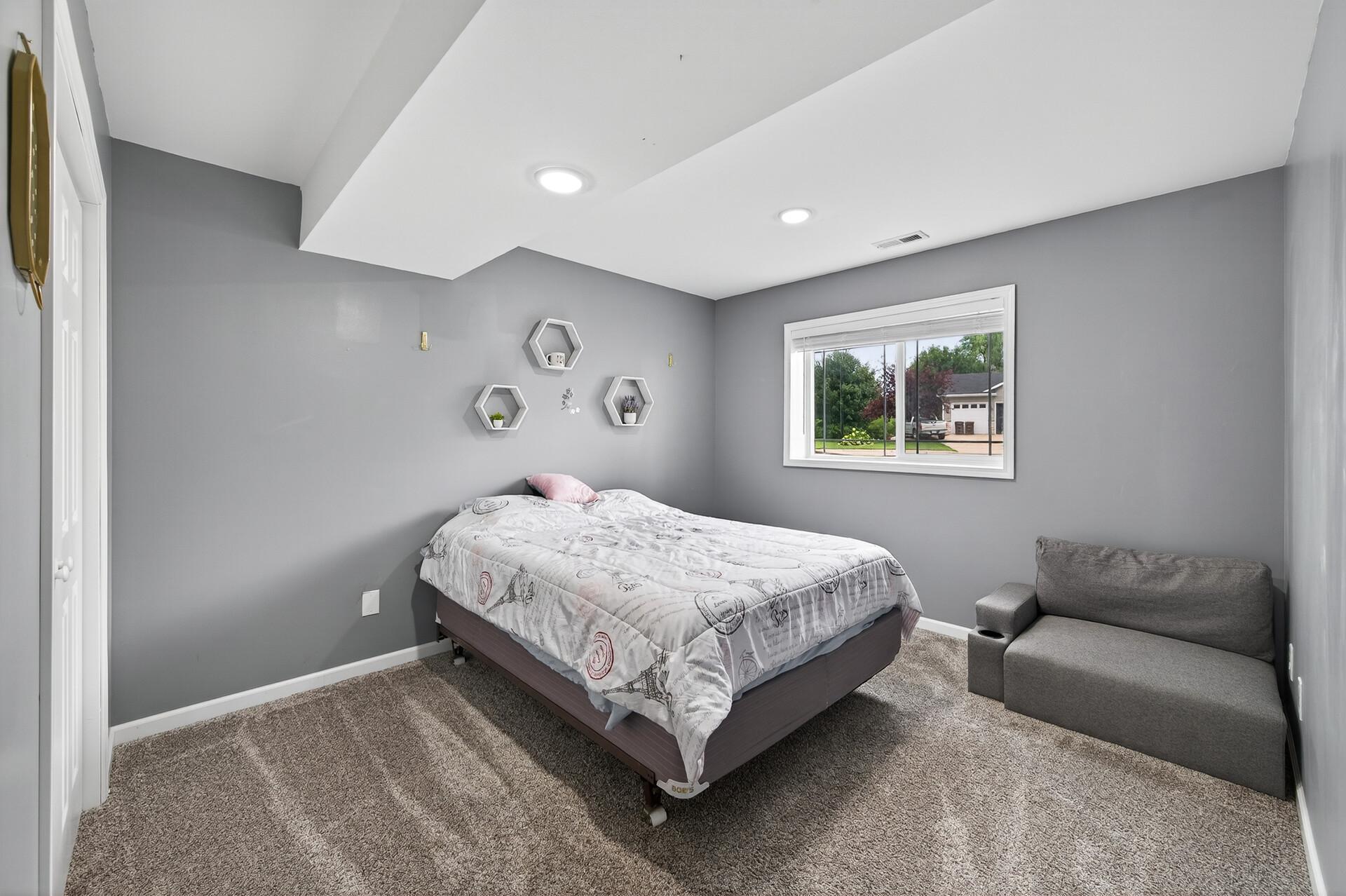 1805 10th Street Northeast Buffalo, MN 55313 - Photo 22 of 32