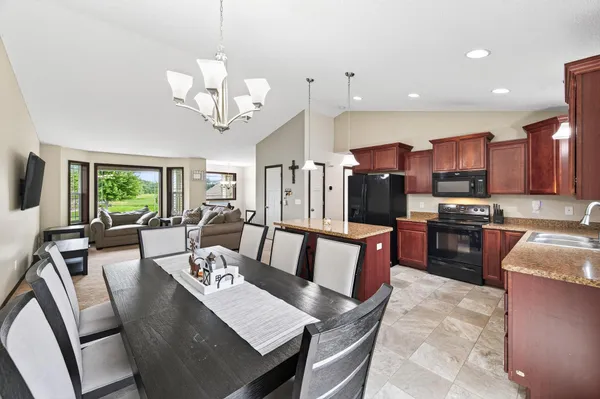 $414,900 | 1805 10th Street Northeast, Buffalo, MN 55313