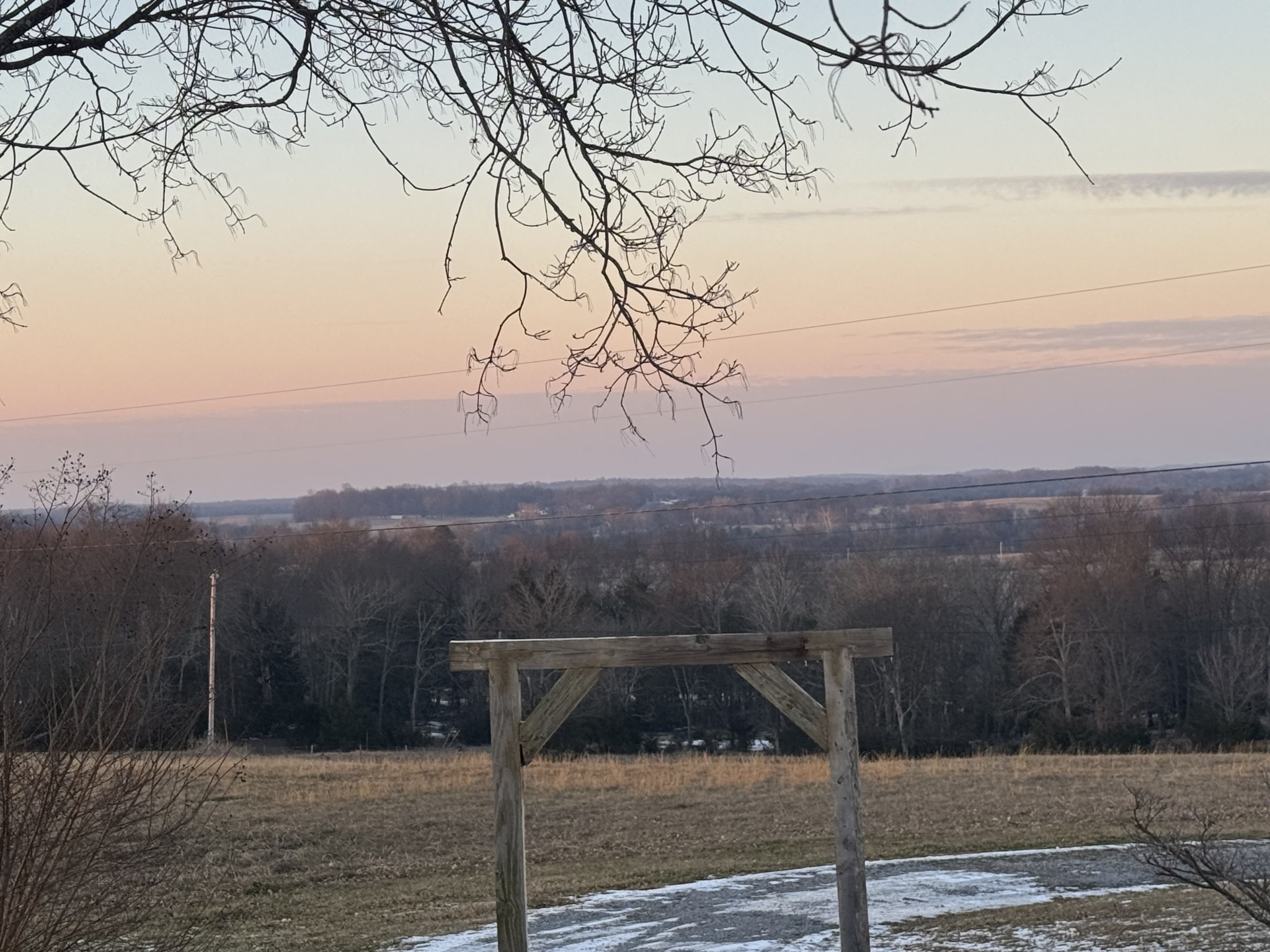 171 Uselton Road Shelbyville, TN 37160 - Photo 49 of 52 a view of a city