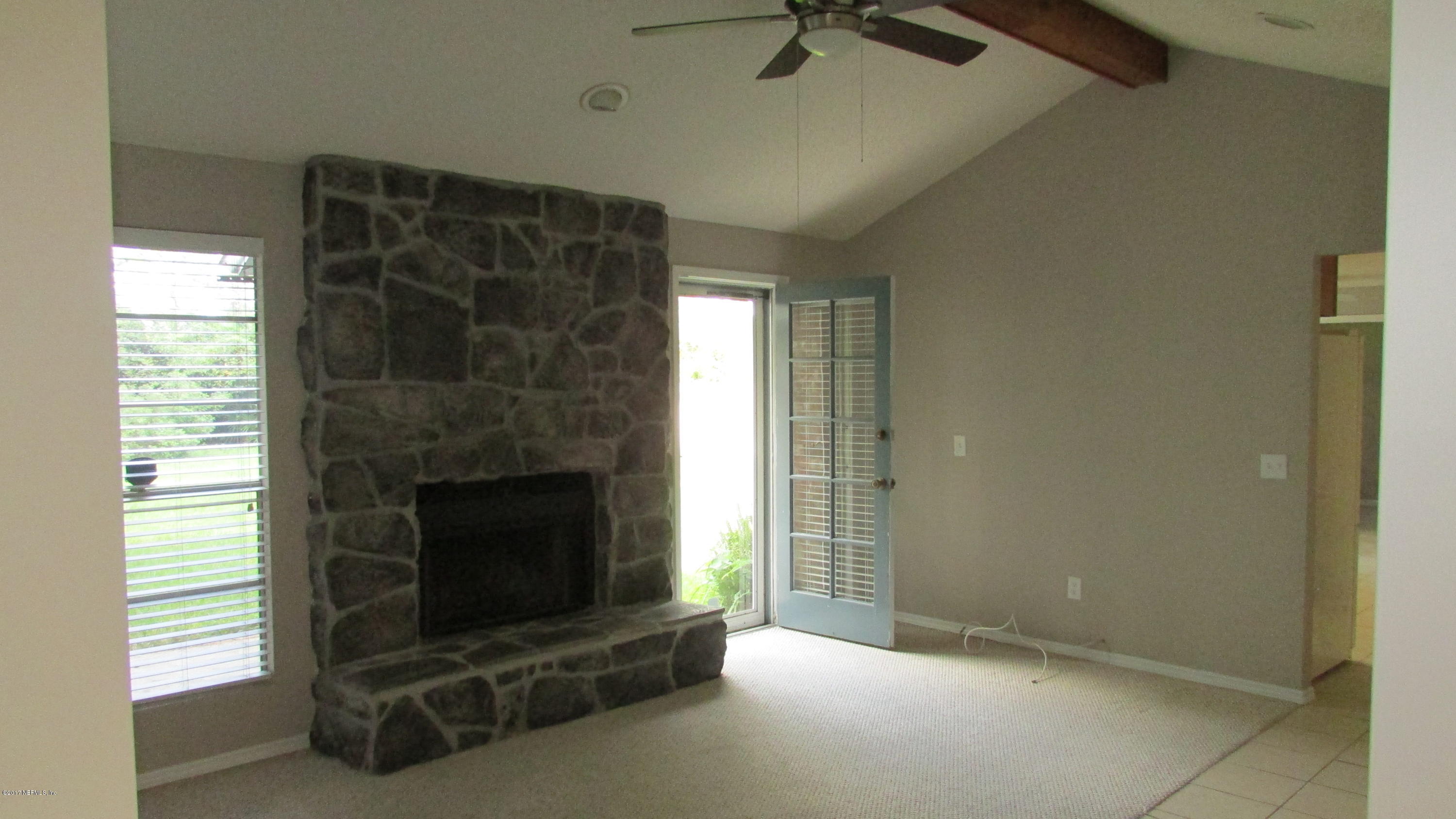 8037 Springtree Road Jacksonville, FL 32210 - Photo 8 of 29 Family Room