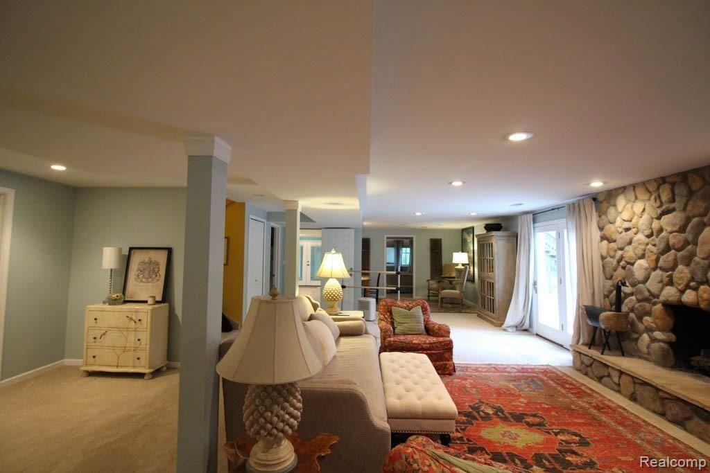 6130 Sheldon Road Rochester Hills, MI 48306 - Photo 21 of 32