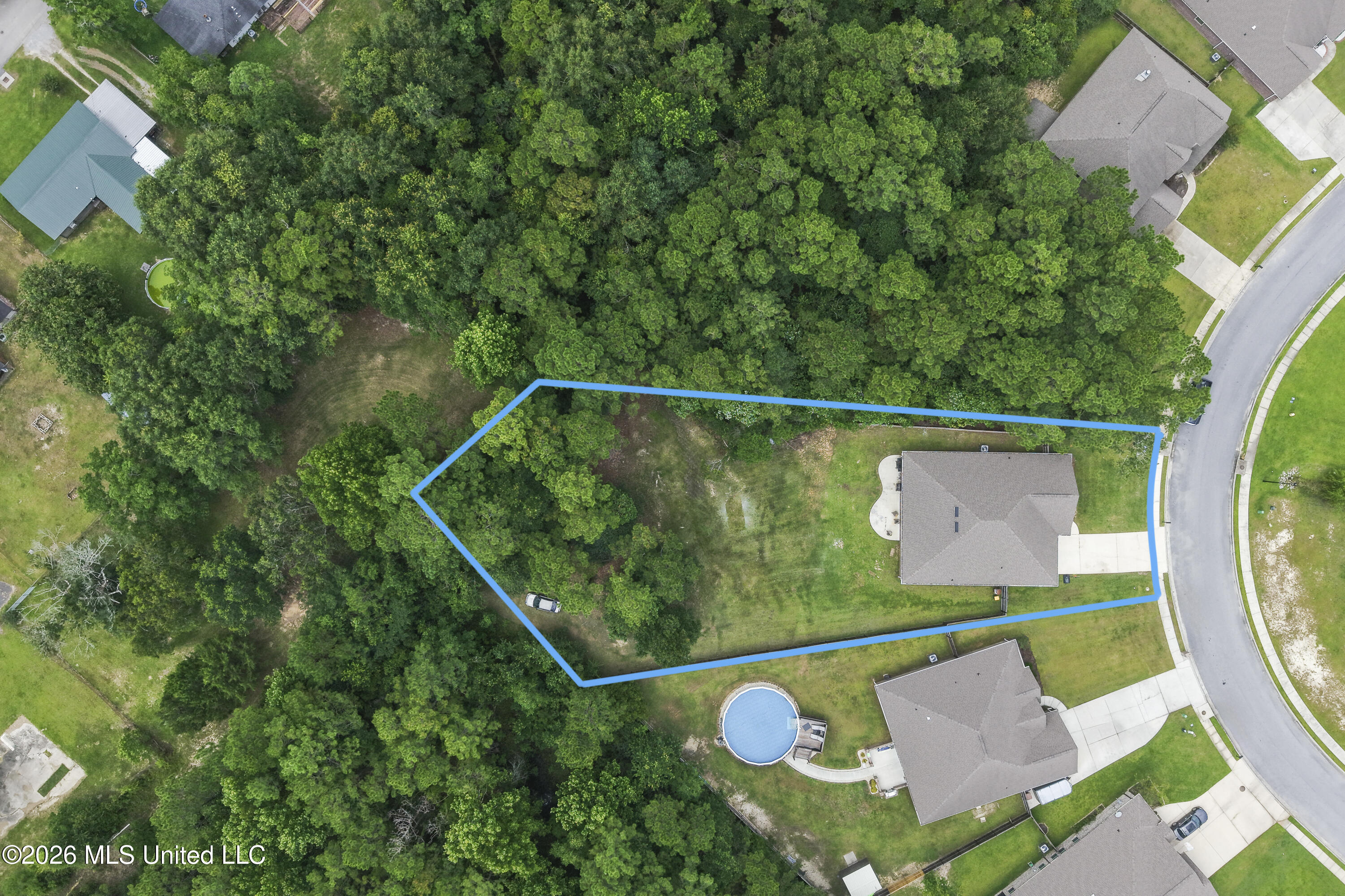 8452 Rock Glen Road Biloxi, MS 39532 - Photo 37 of 38 00002