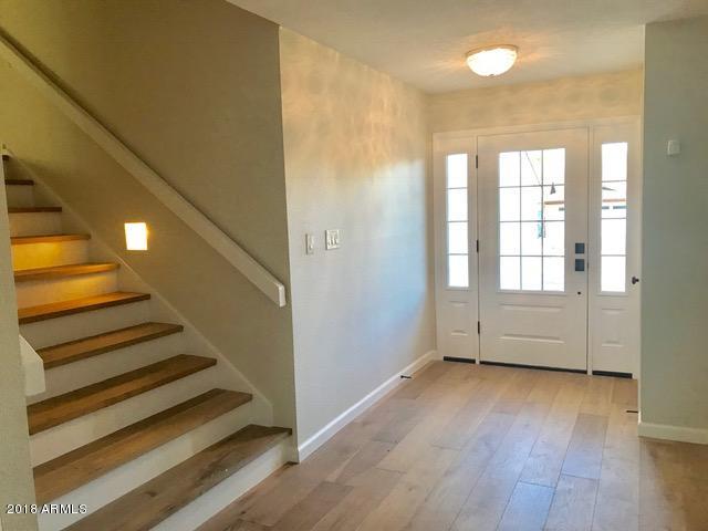 2436 West Redfield Road Phoenix, AZ 85023 - Photo 5 of 33 entry with stairs