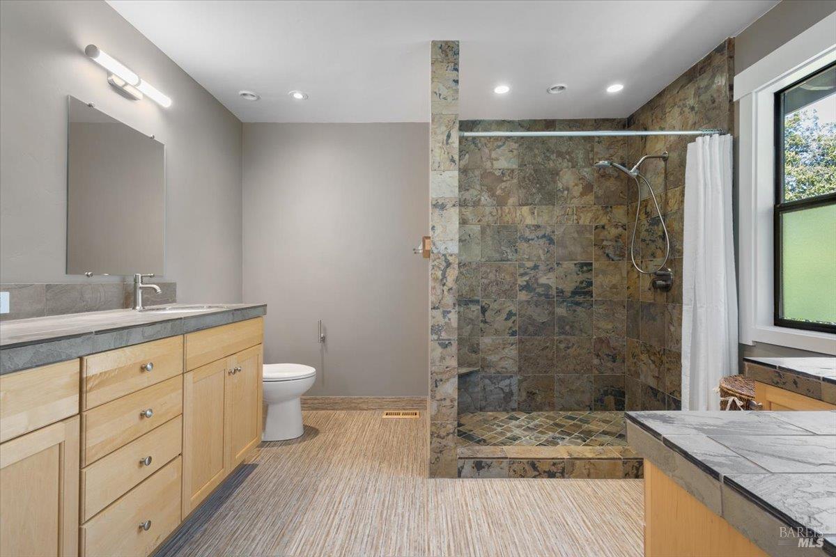 3224 Cobblestone Drive Santa Rosa, CA 95404 - Photo 33 of 73