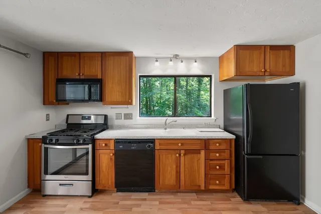 $449,000 | 19 Treetop Park, Unit 19, Westborough, MA 01581