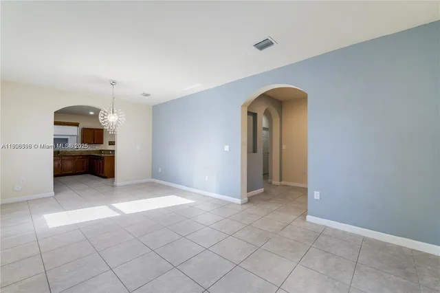 $844,995 | 16946 Southwest 90th Terrace Circle, Miami, FL 33196