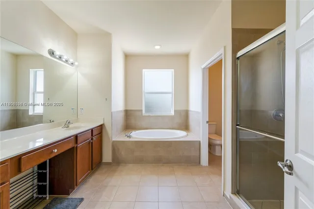 $844,995 | 16946 Southwest 90th Terrace Circle, Miami, FL 33196