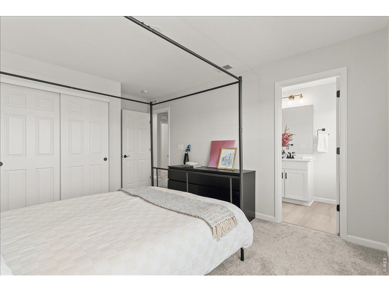 946 Rustling Street Windsor, CO 80550 - Photo 31 of 50 Second floor bedroom #2 with ensuite bathroom!