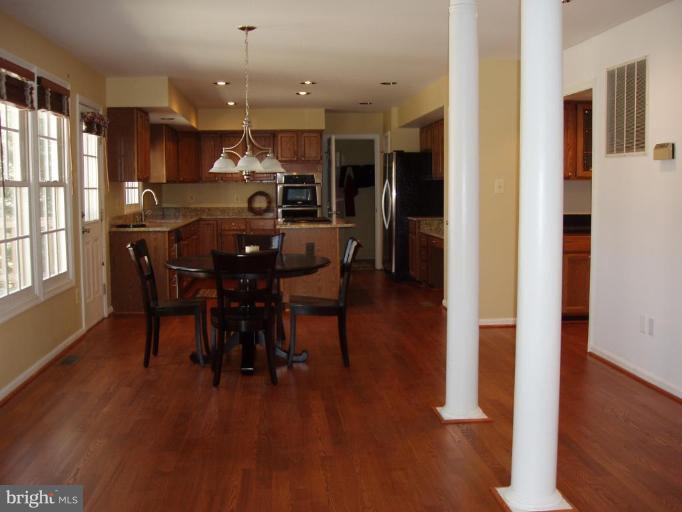 8303 Kings Ridge Court Springfield, VA 22153 - Photo 2 of 30 Breakfast Area