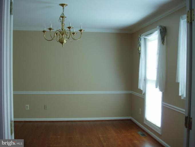 8303 Kings Ridge Court Springfield, VA 22153 - Photo 13 of 30 Dining Room