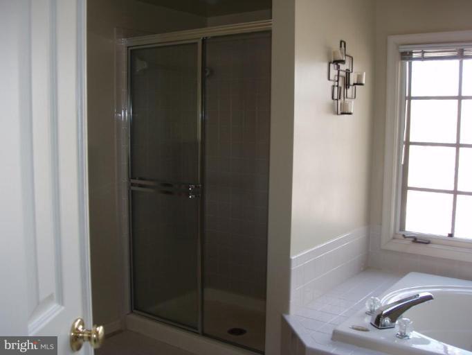 8303 Kings Ridge Court Springfield, VA 22153 - Photo 18 of 30 Master Bath #2