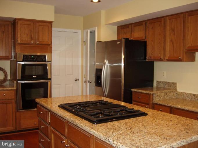 8303 Kings Ridge Court Springfield, VA 22153 - Photo 3 of 30 Kitchen #3