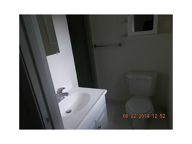 185 Leigh Road Cumberland, RI 02864 - Photo 15 of 17 Bathroom.