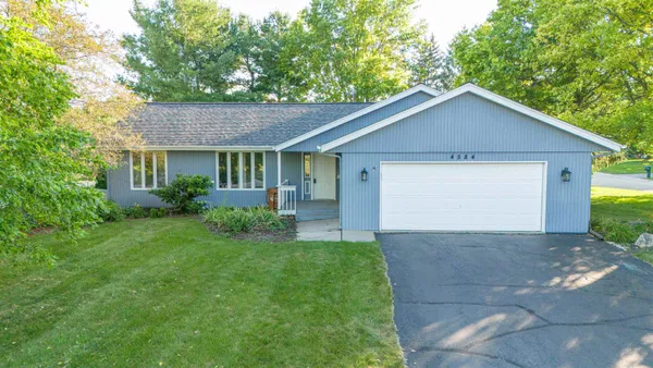 $264,750 | 4584 Hampstead Place, Loves Park, IL 61111