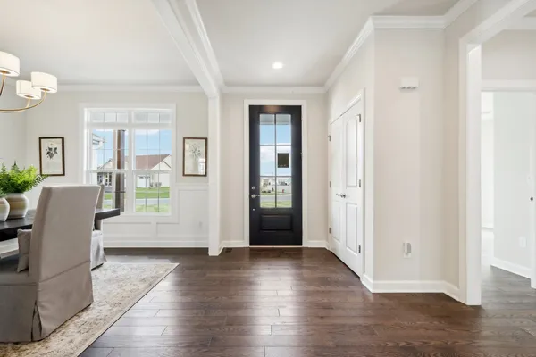 $819,200 | S275 Bealer Circle, Geneva, IL 60134