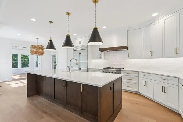 $819,200 | S275 Bealer Circle, Geneva, IL 60134