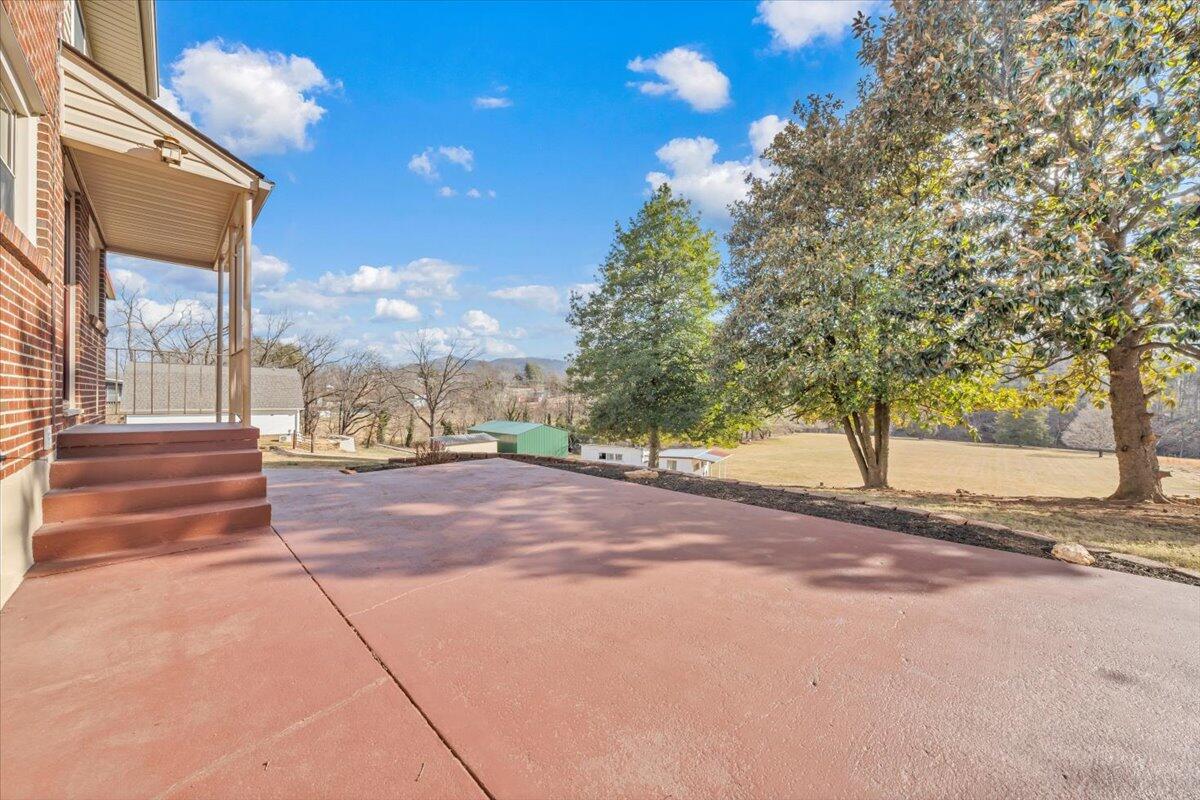 517 Boxley Road Roanoke, VA 24019 - Photo 55 of 76 56-MIB06279