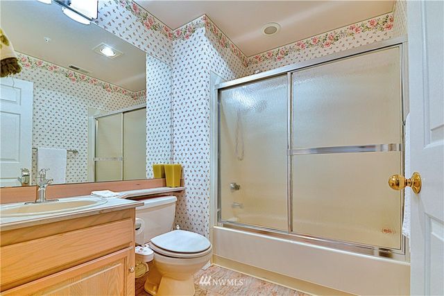 $415,000 | 3633 224th Place Southeast, Unit 2333, Issaquah, WA 98029