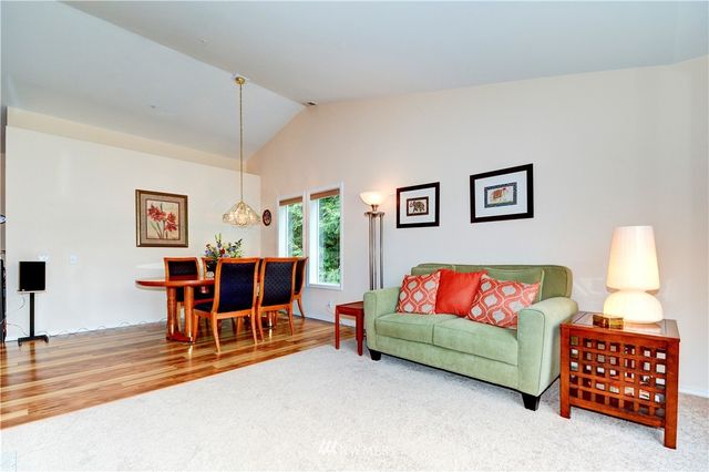 $415,000 | 3633 224th Place Southeast, Unit 2333, Issaquah, WA 98029
