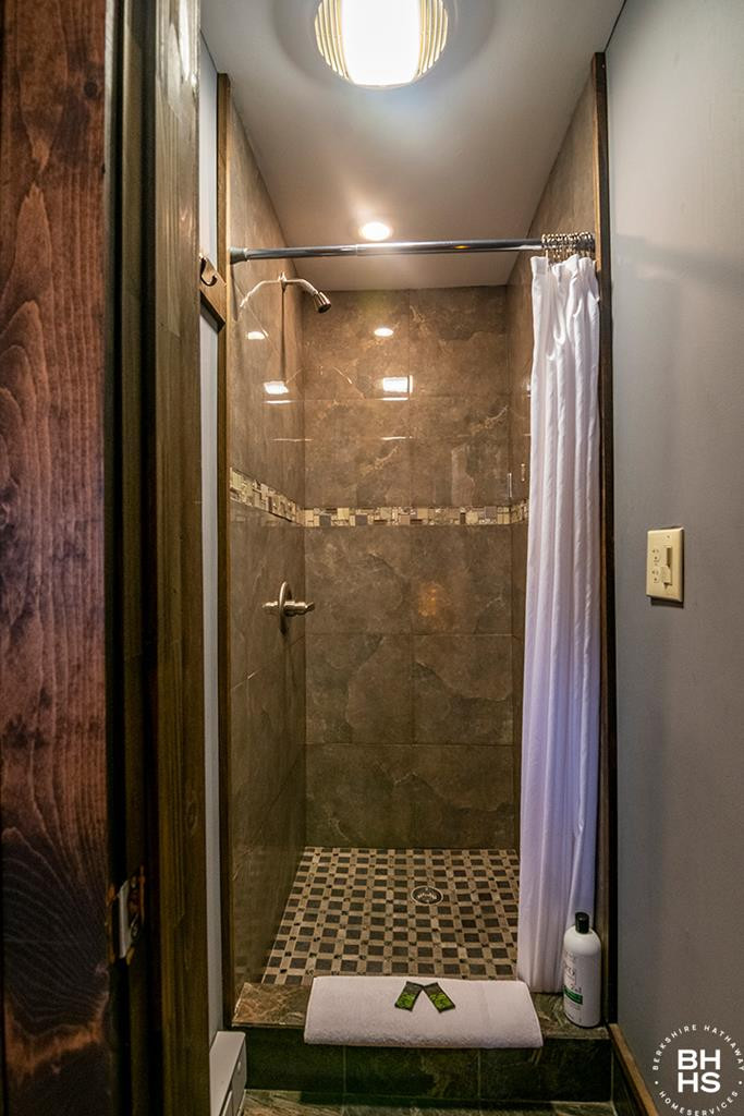 6143 Sentinel Road, Unit 5 Lake Placid, NY 12946 - Photo 7 of 14 Photo 7