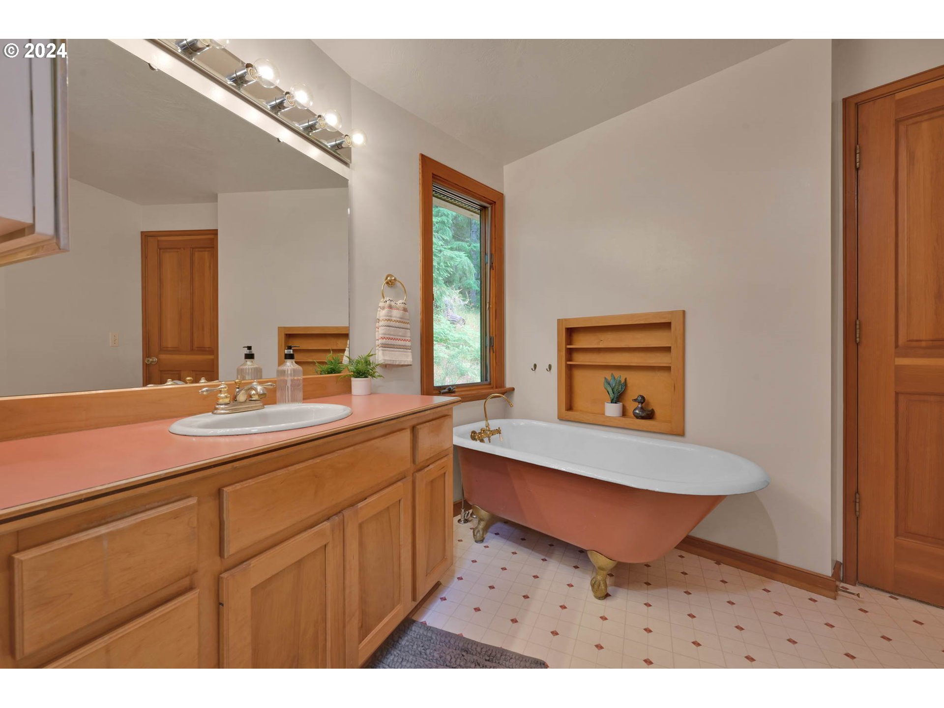 78000 Dorena Mountain Road Cottage Grove, OR 97424 - Photo 28 of 47 Gallery Image 28