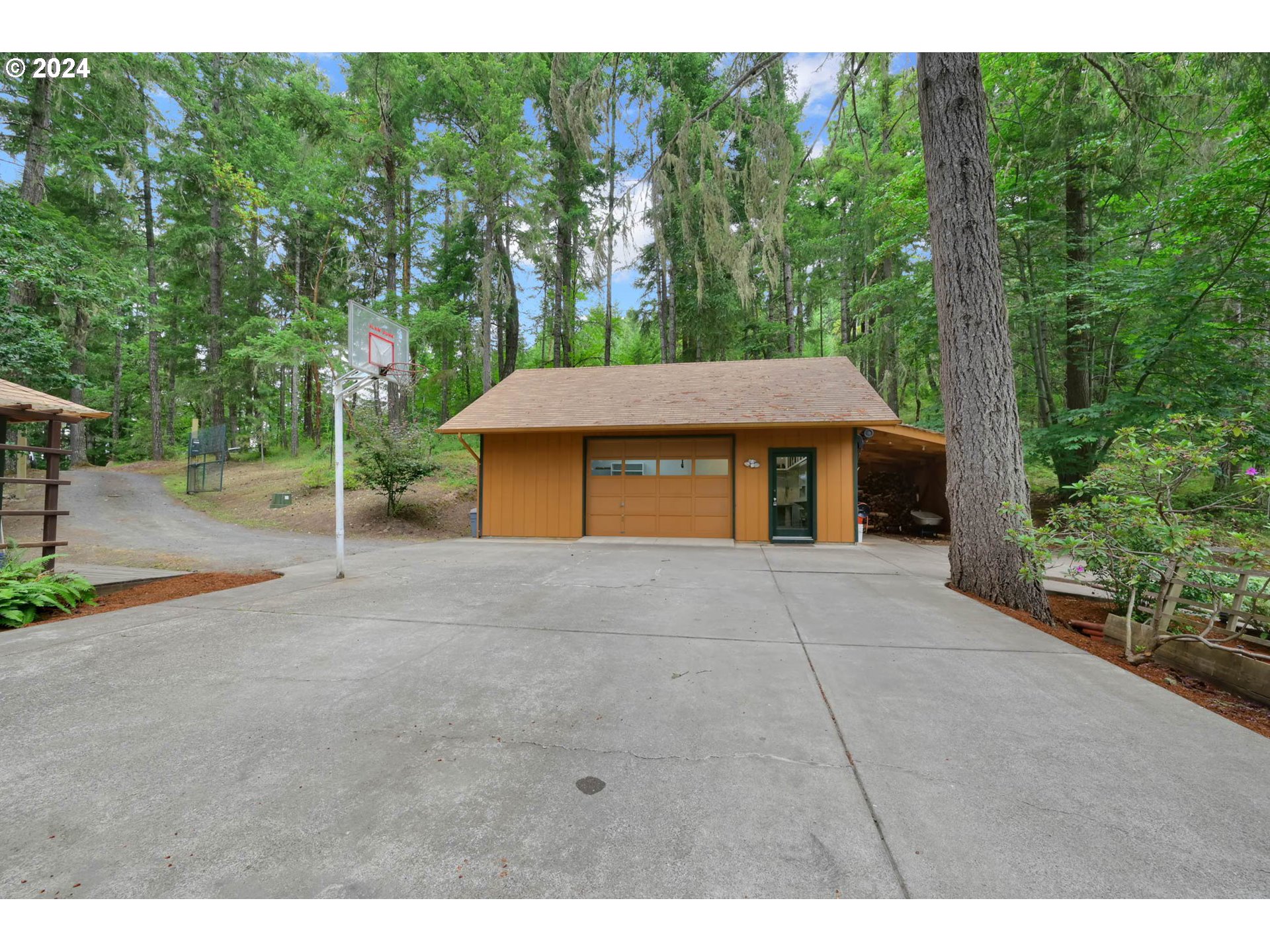 78000 Dorena Mountain Road Cottage Grove, OR 97424 - Photo 40 of 47 Gallery Image 40