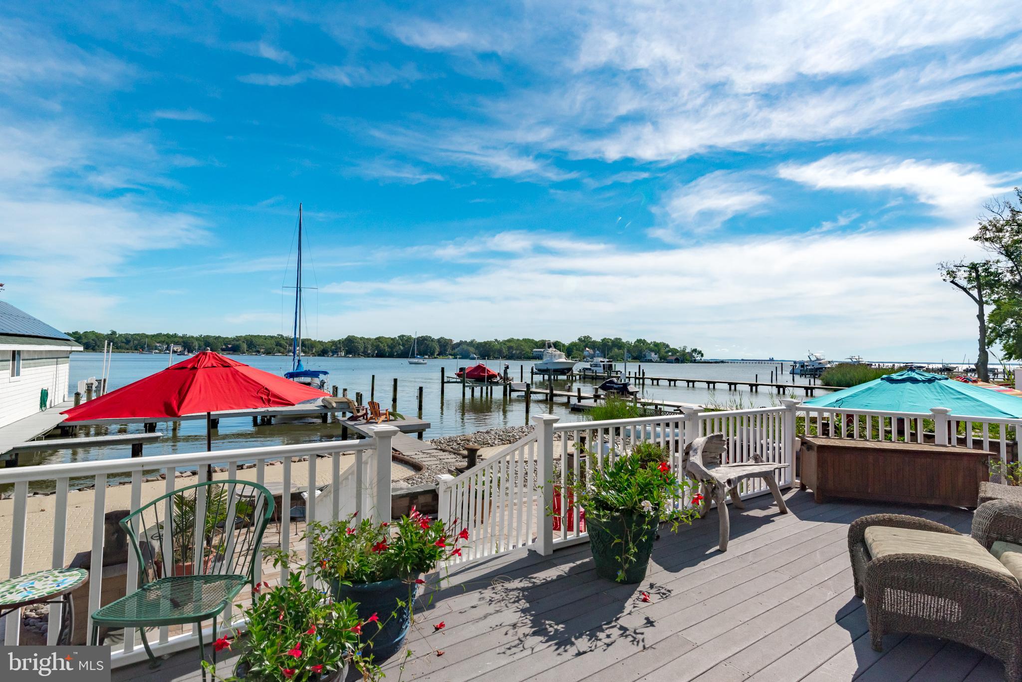 3731 Thomas Point Road Annapolis, MD 21403 - Photo 81 of 90 Mid level deck views of Fishing Creek
