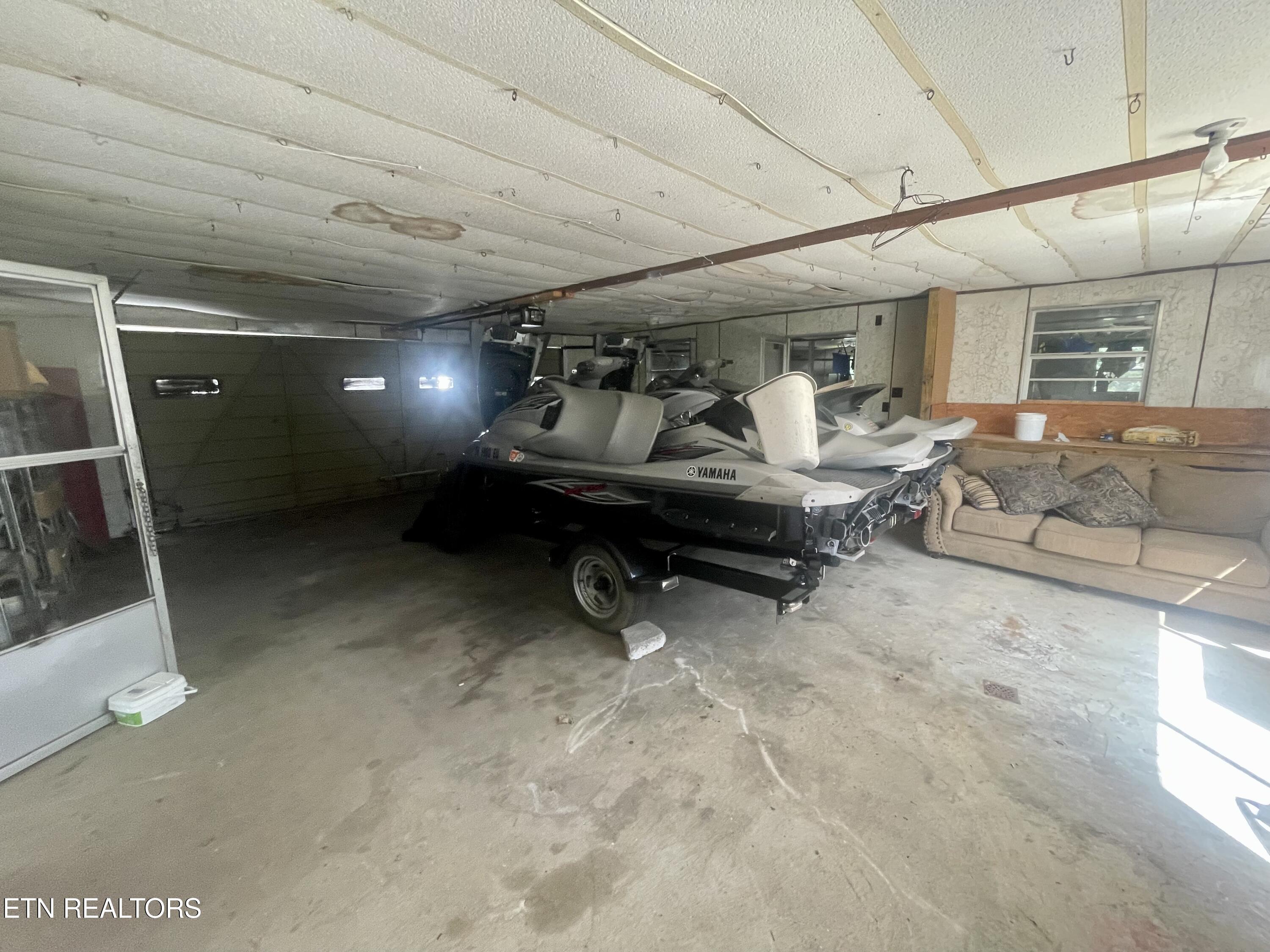 960 Indian River Boat Dock Road Jacksboro, TN 37757 - Photo 14 of 16 IMG_1397