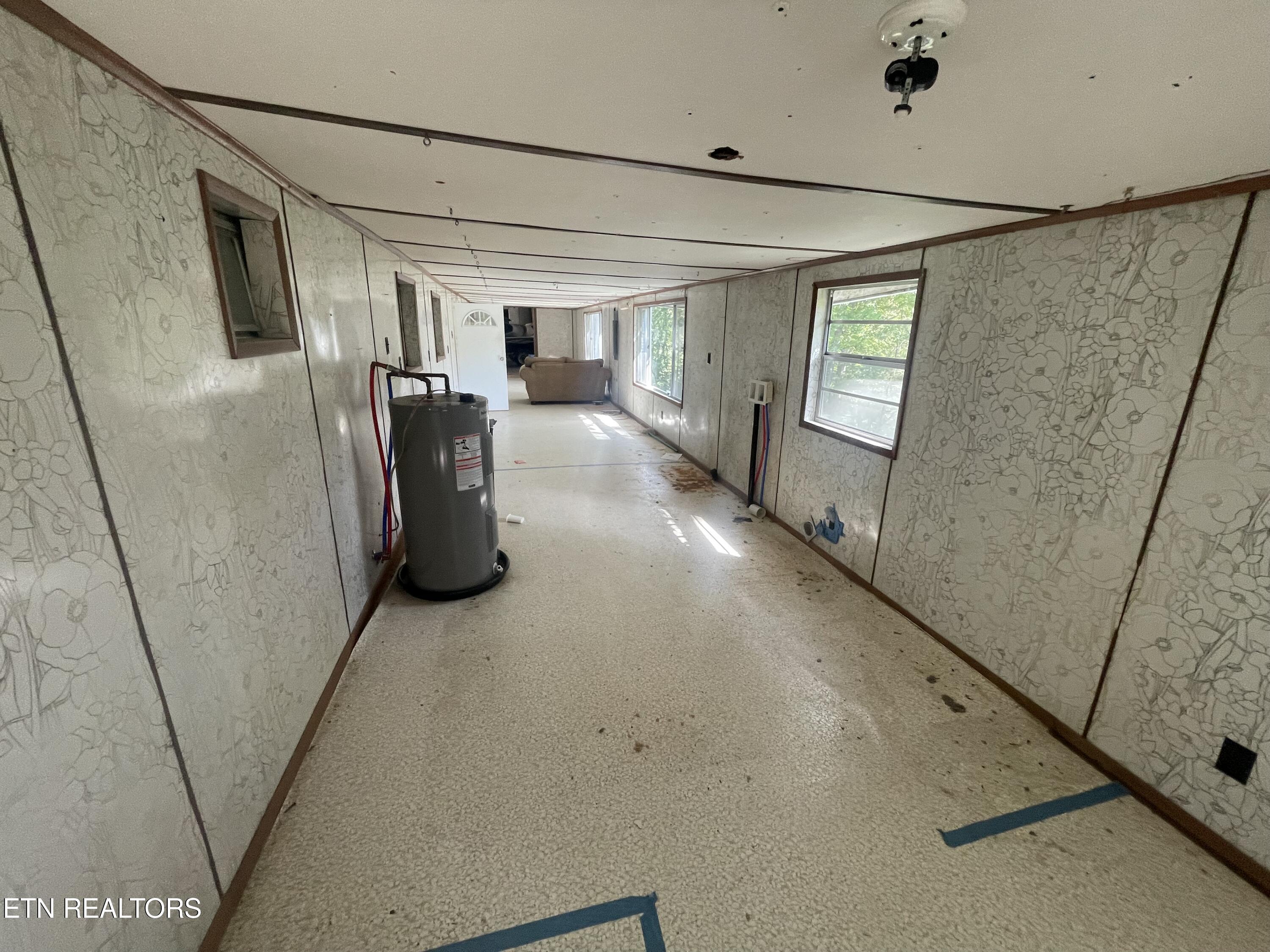 960 Indian River Boat Dock Road Jacksboro, TN 37757 - Photo 9 of 16 IMG_1402