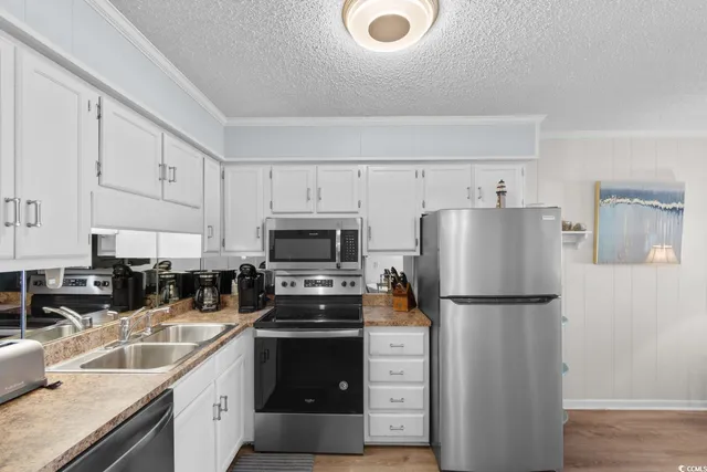 $299,900 | 5601 North Ocean Boulevard, Unit A206, Myrtle Beach, SC 29577