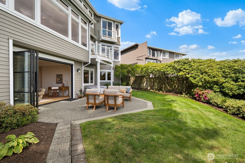 3727 West Barrett Street Seattle, WA 98199 - Photo 34 of 39