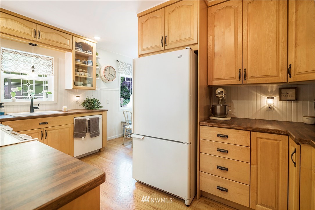 9 Southeast Adams Avenue Chehalis, WA 98532 - Photo 8 of 25 Gallery Image 8