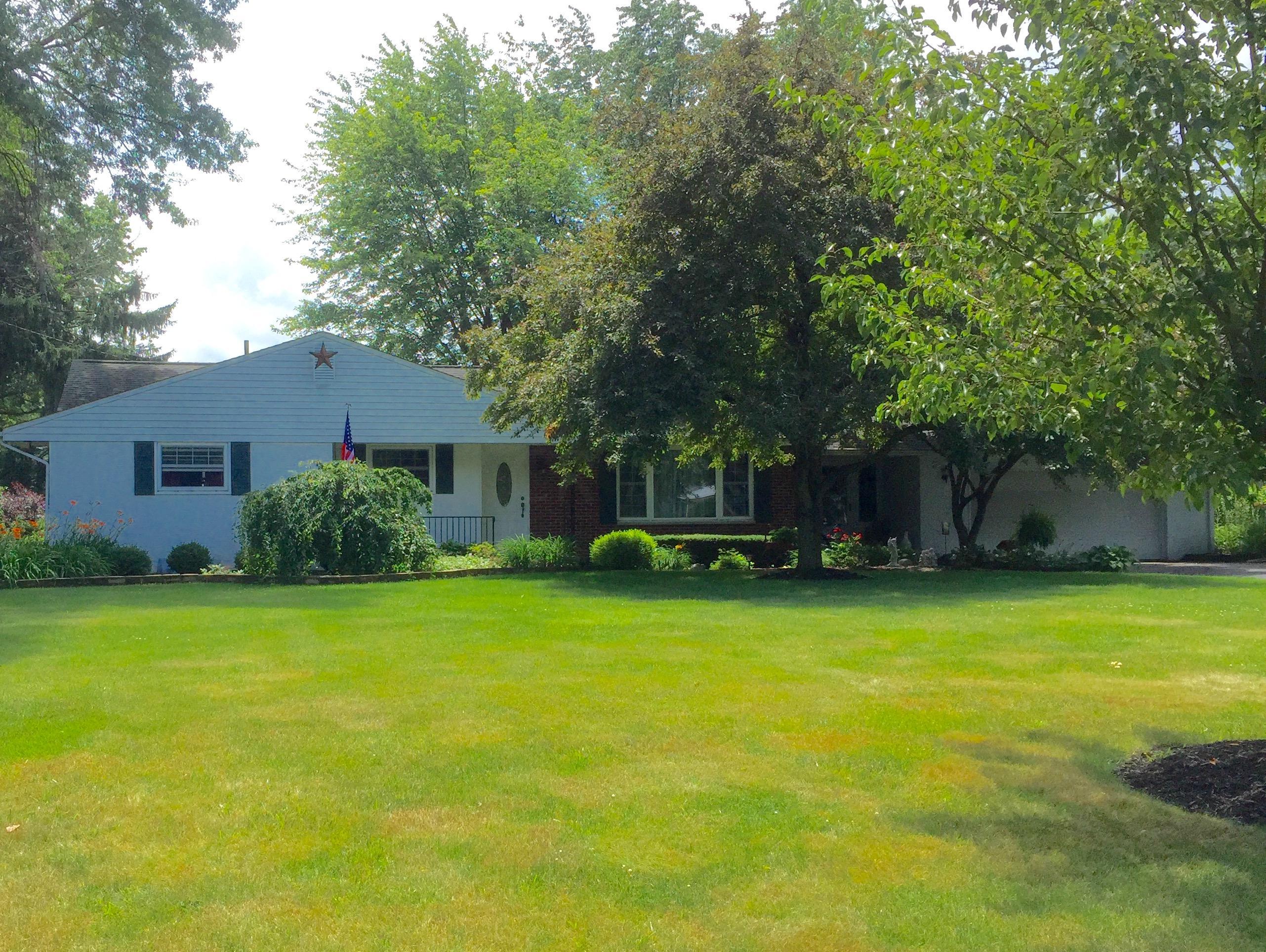 4627 Wingate Road Columbus, OH 43232 - Photo 2 of 25 Gallery Image 2