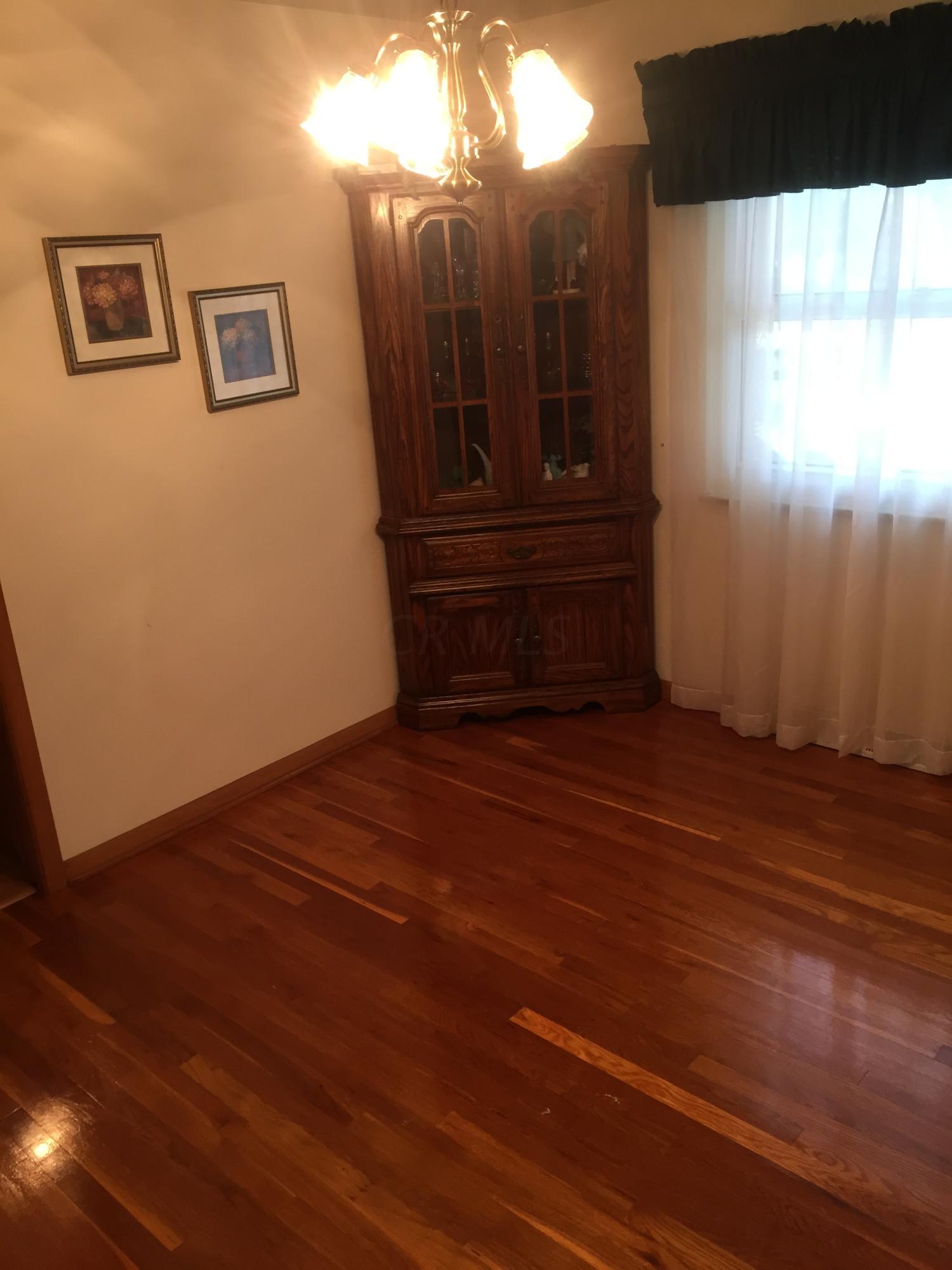 4627 Wingate Road Columbus, OH 43232 - Photo 9 of 25 Gallery Image 9