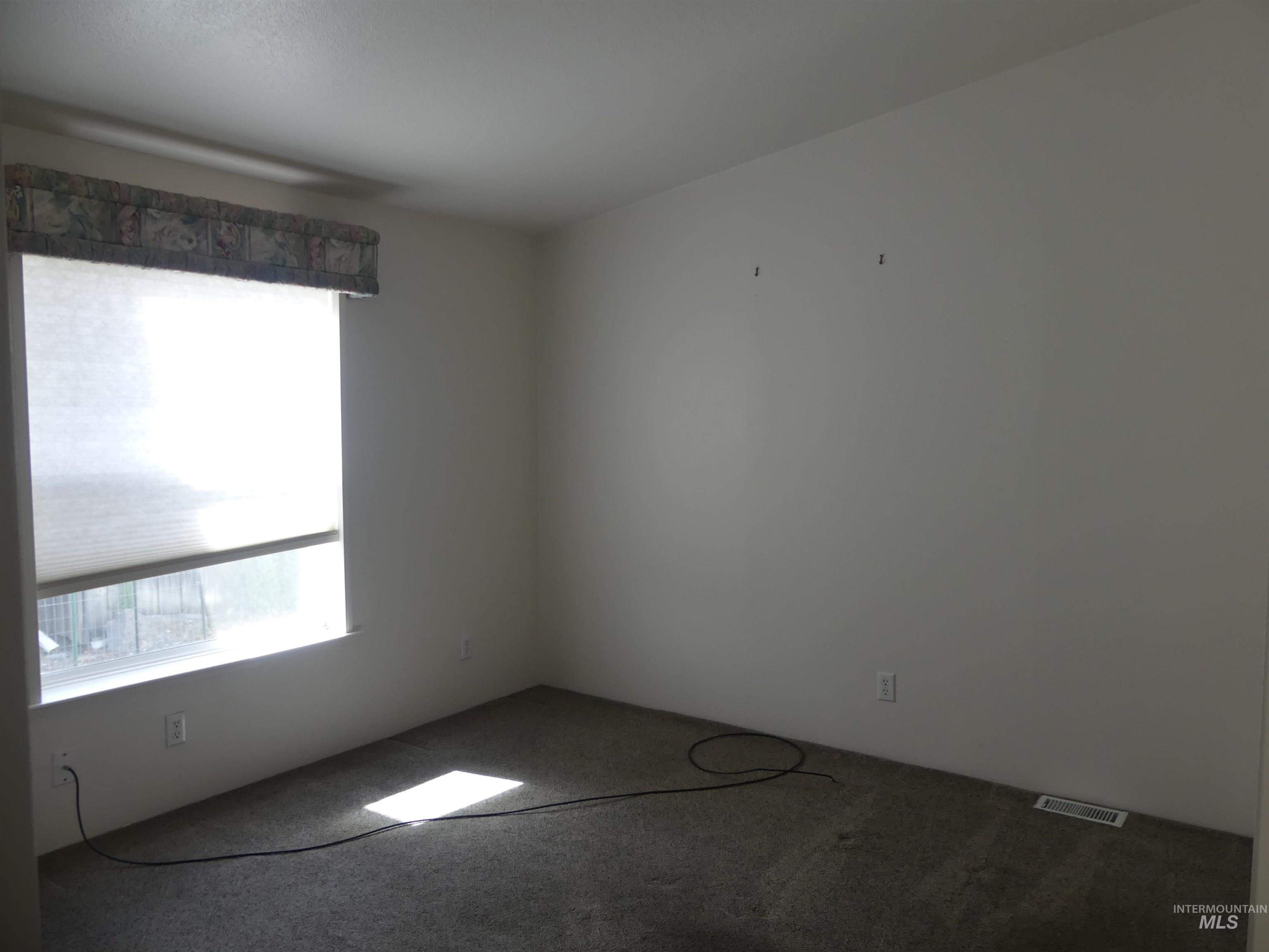 1430 Chestnut Street, Unit 19 Clarkston, WA 99403 - Photo 16 of 30