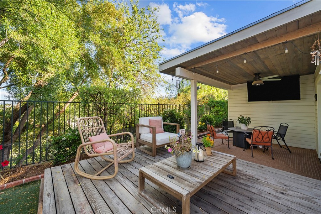 25520 Crockett Lane Stevenson Ranch, CA 91381 - Photo 40 of 46