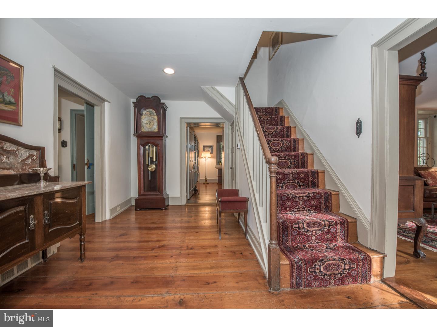 706 Church Road Wayne, PA 19087 - Photo 4 of 25 Foyer