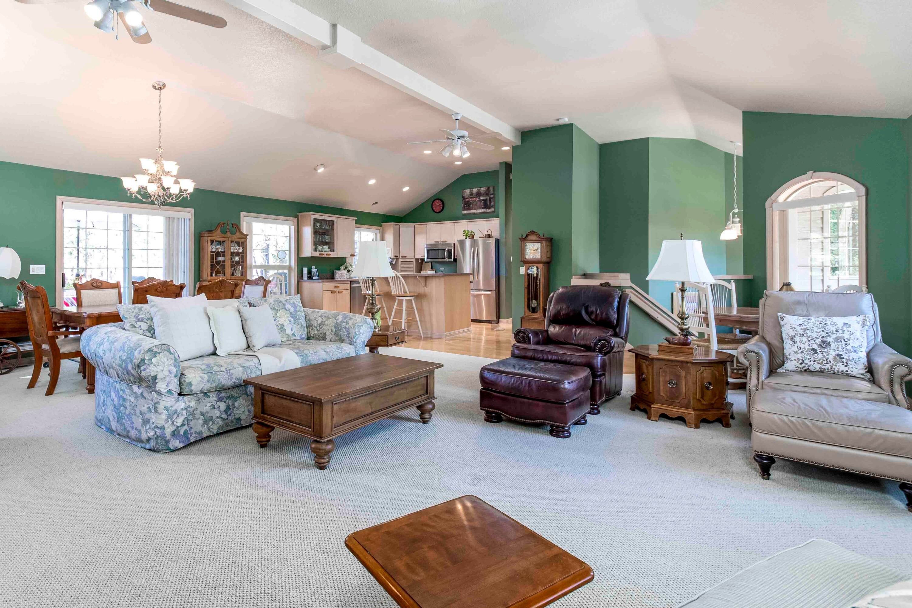 17912 Rhododendron Lane Sunriver, OR 97707 - Photo 3 of 35 Vaulted living spaces give an open, expansive feel to the entire upper level!